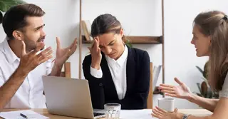 কর্মস্থলে রাগ সামলানোর কার্যকর উপায়